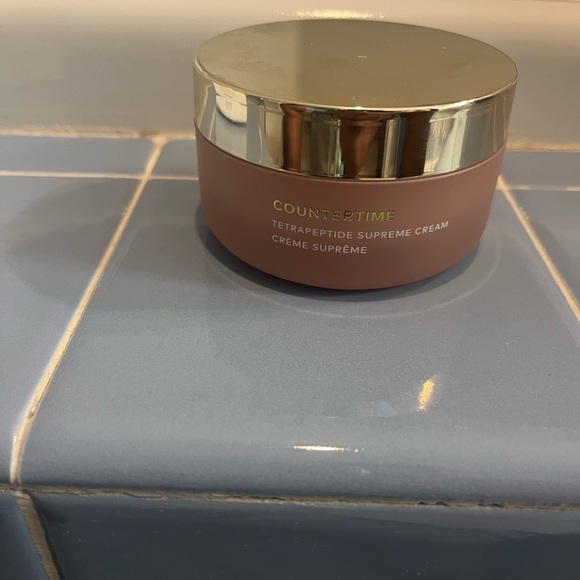 Beautycounter Tetrapeptide Supreme Cream - Picture 6 of 6